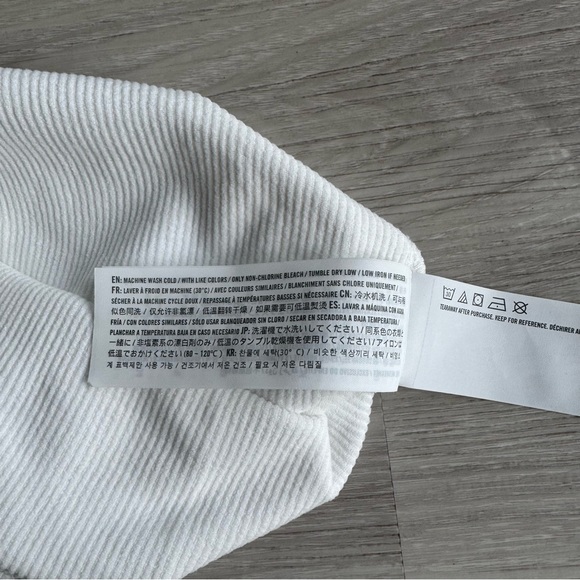 White One-Shoulder Ribbed Tank Top - Picture 4 of 5